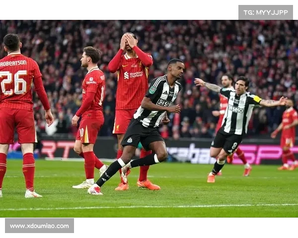 曼城赢得关键比赛,卫冕之路更加光明 曼城赢得关键比赛,卫冕之路更加光明