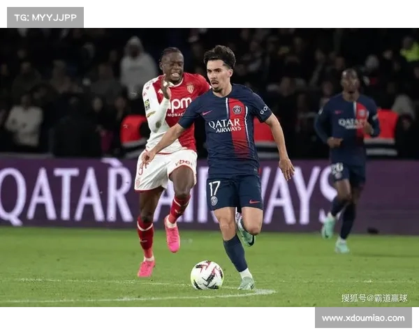 法甲焦点:摩纳哥进攻强悍,逼近巴黎 法甲焦点:摩纳哥进攻强悍,逼近巴黎