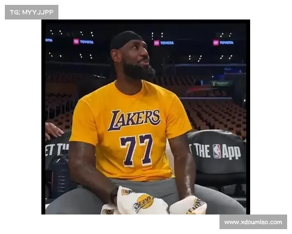 湖人队的完美防守,奏响胜利之歌 湖人队的完美防守,奏响胜利之歌