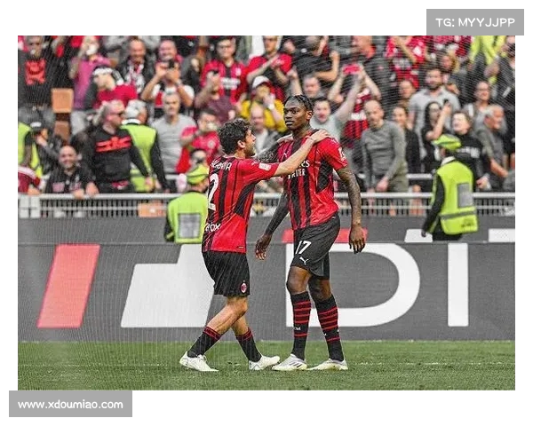 米兰不放过任何机会,收获三分 米兰不放过任何机会,收获三分