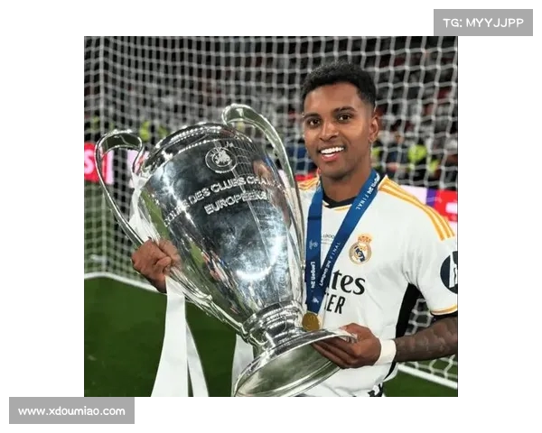 皇马官方商城正式上架!姆巴佩球衣现已发售,售价人民币,快来抢购! 皇马官方商城正式上架!姆巴佩球衣现已发售,售价人民币,快来抢购!