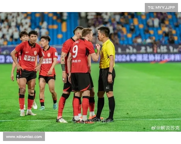 足协杯激战来袭:津门虎主场迎战亚泰,今晚彩上演 足协杯激战来袭:津门虎主场迎战亚泰,今晚彩上演