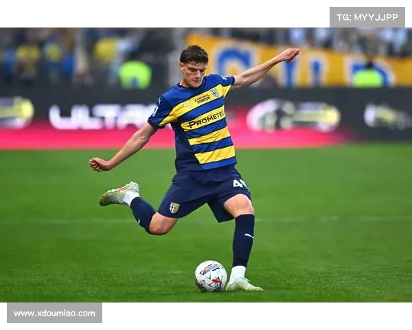 米兰追平纪录，-战胜帕尔马